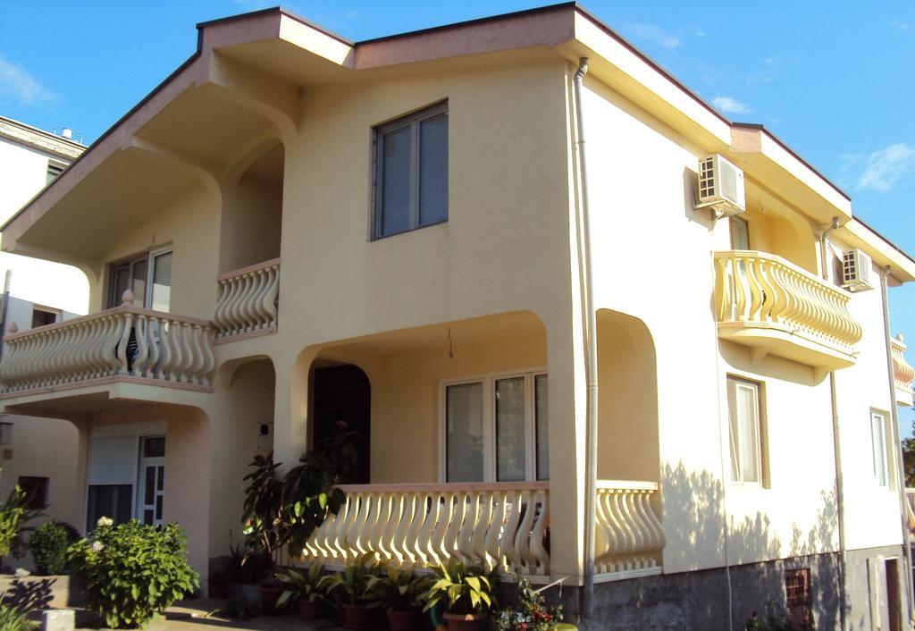 Planet Rooms Dobra Voda Exterior foto