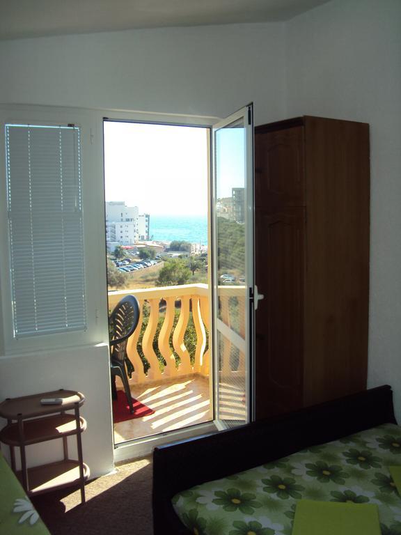 Planet Rooms Dobra Voda Exterior foto